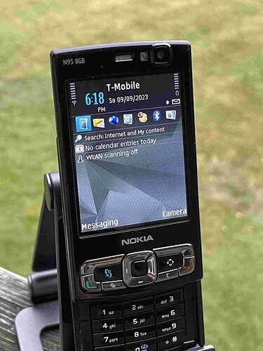 the-nokia-n95-v0-pyg7352v1bnb1
