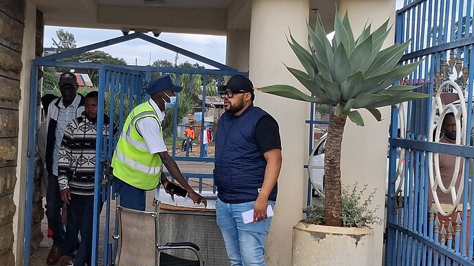 581934336_832967359325284_4704739736501128286_n