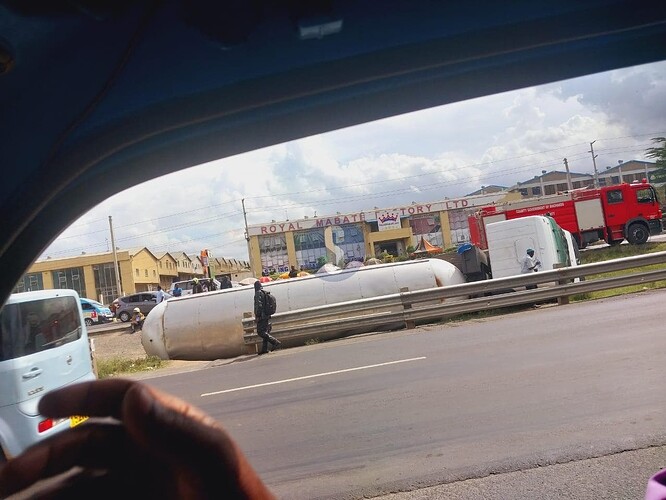 17460167500784107041510847837997