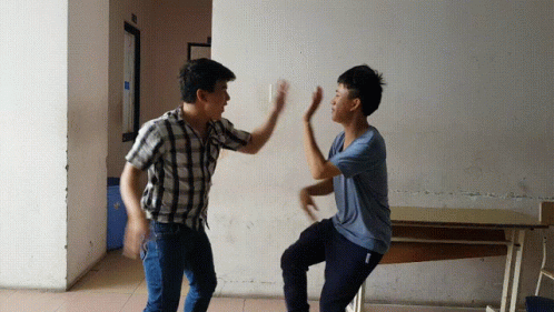 slap-fight (2).gif